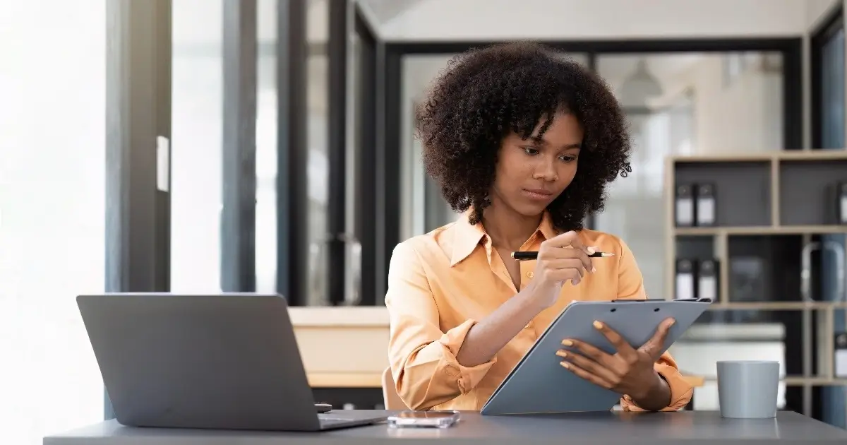 why does Glassdoor require a review