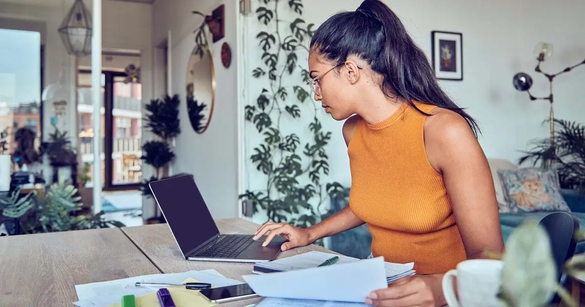 does Glassdoor search support wildcard