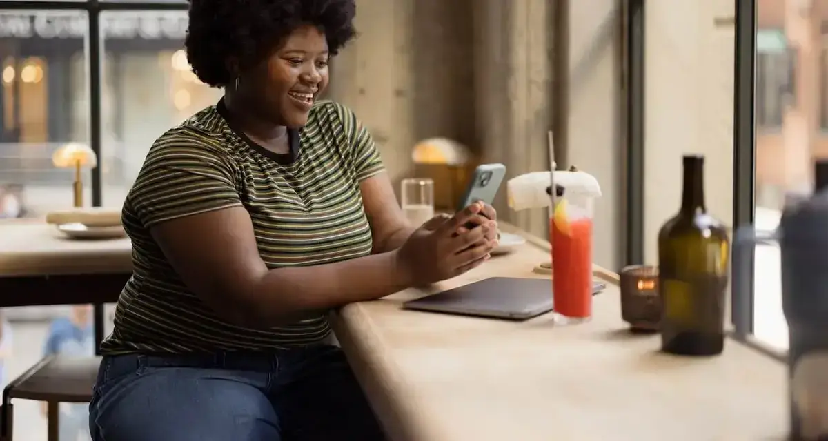 how much does a restaurant consultant make Glassdoor
