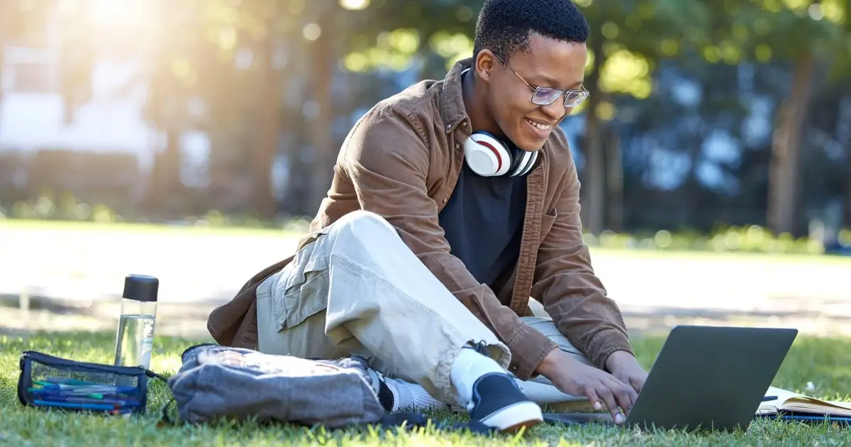 Is a Bank Teller a Good Job? is a bank teller a good job