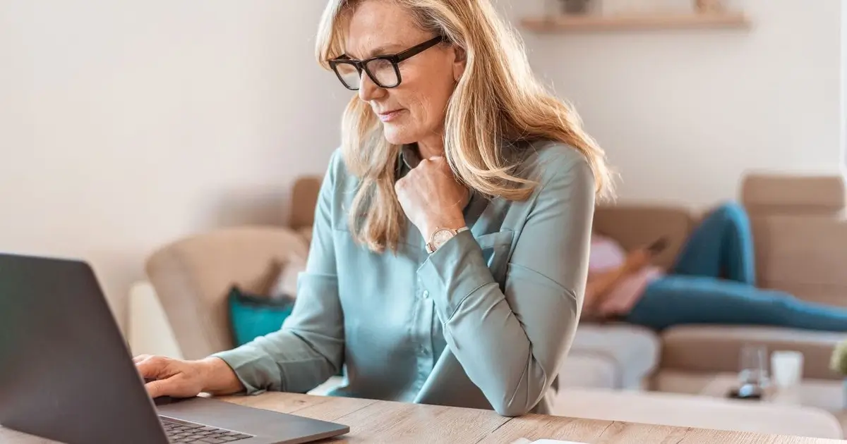 what is a senator's job