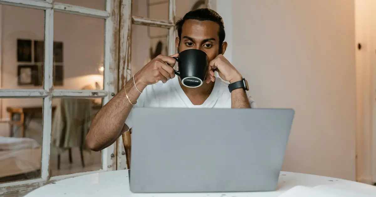 Can a Bartender Drink on the Job? can a bartender drink on the job