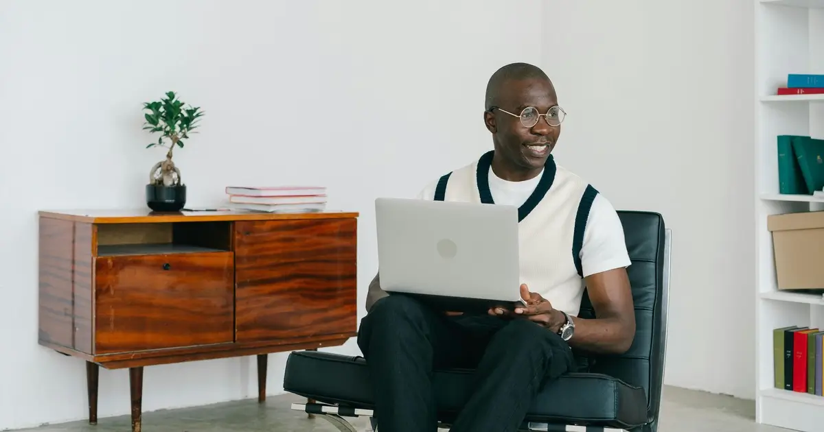 How to Get a Job in Another Country how to get a job in another country