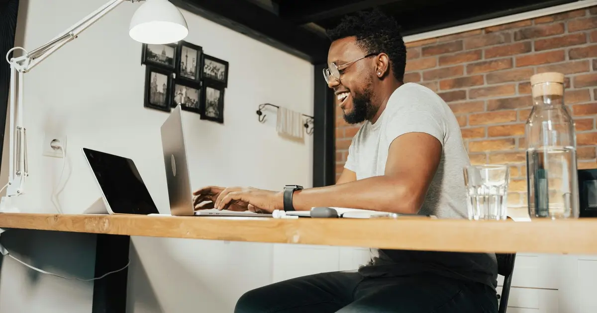 how to tell your boss you got a new job