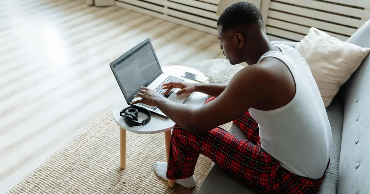 what jobs pay $50 an hour without a degree