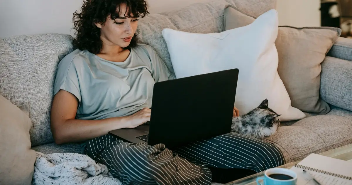 does Amazon have work from home jobs