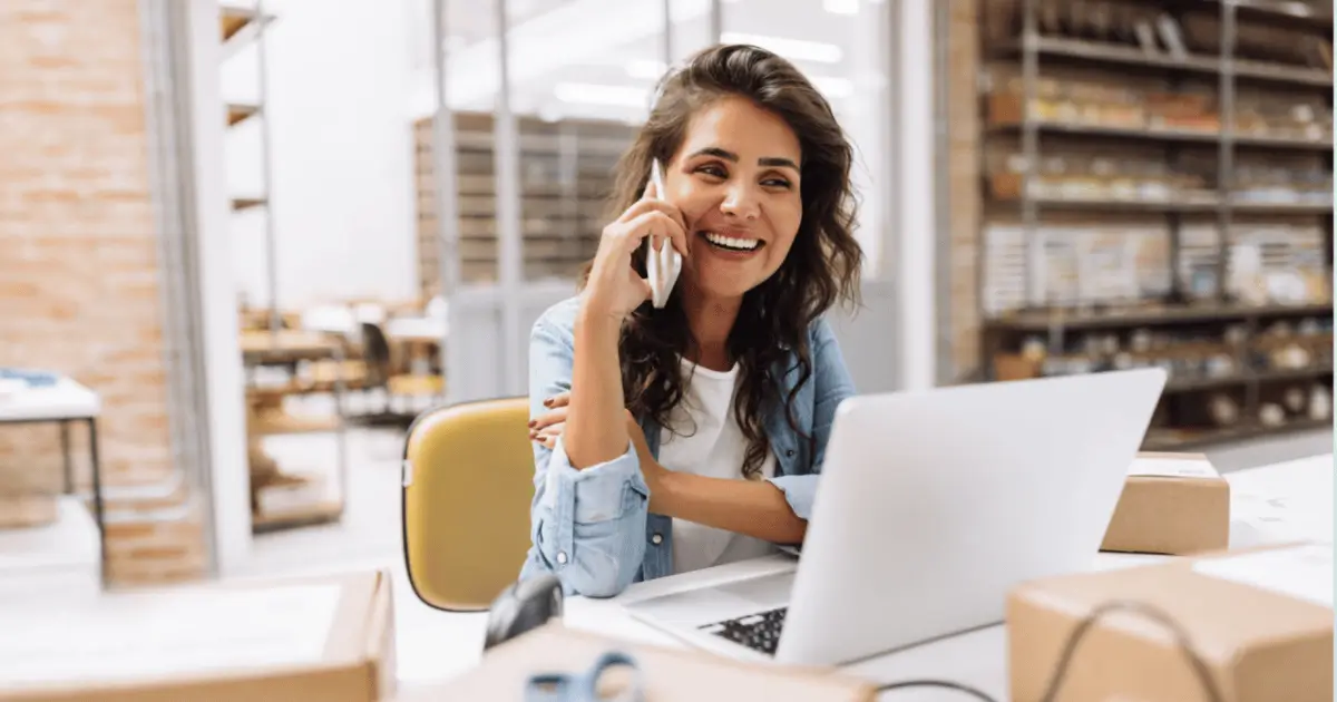 how many jobs are available in commercial banks